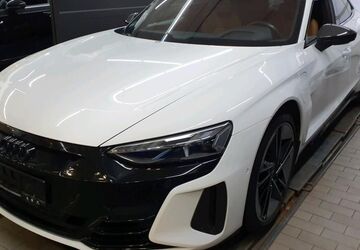 Audi RS e-tron GT 71.795 km 59.210 &euro; Hagen 58091