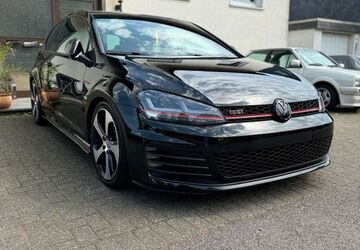 VW Golf 162.000 km 12.000 &euro; Lindlar 51789