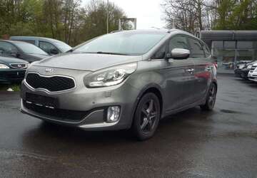 Kia Carens 217.700 km 4.850 &euro; Gummersbach-Rebbelroth 51645