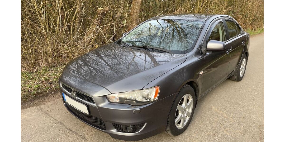 Mitsubishi Lancer 159.000 km 7.200 &euro; Altena 58762