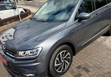 VW Tiguan 102.000 km 17.899 &euro; Engelskirchen 51766