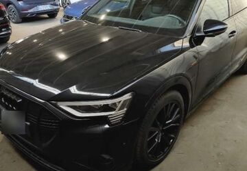 Audi e-tron 40.642 km 35.060 &euro; Hagen 58091