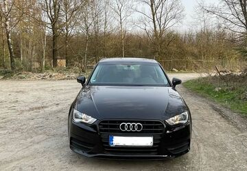 Audi A3 173.000 km 6.700 &euro; Halver 58553