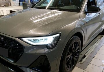 Audi e-tron 118.606 km 35.125 &euro; Hagen 58091