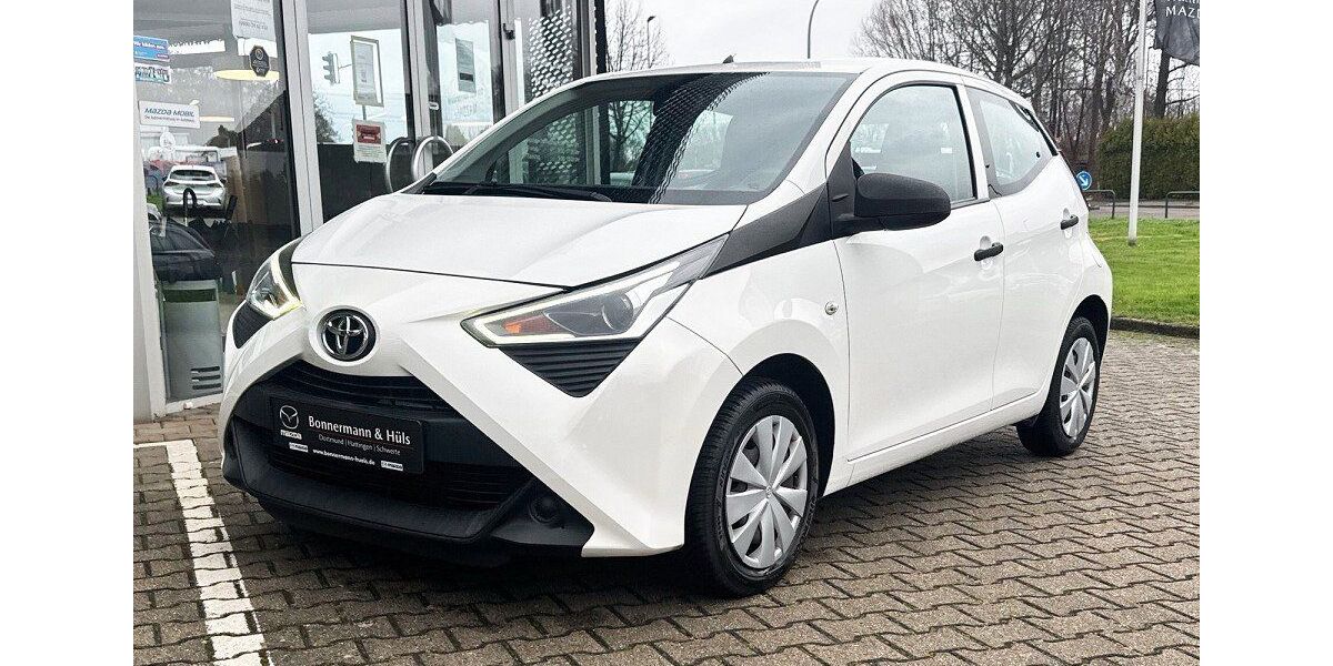 Toyota Aygo (X) 63.024 km 7.890 &euro; Schwerte 58239