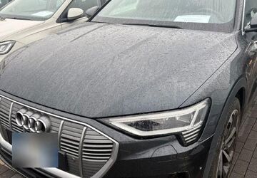 Audi e-tron 67.148 km 37.455 &euro; Hagen 58091