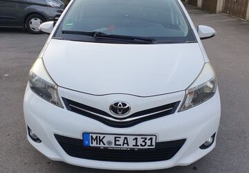 Toyota Yaris 69.300 km 7.900 &euro; Iserlohn 58638