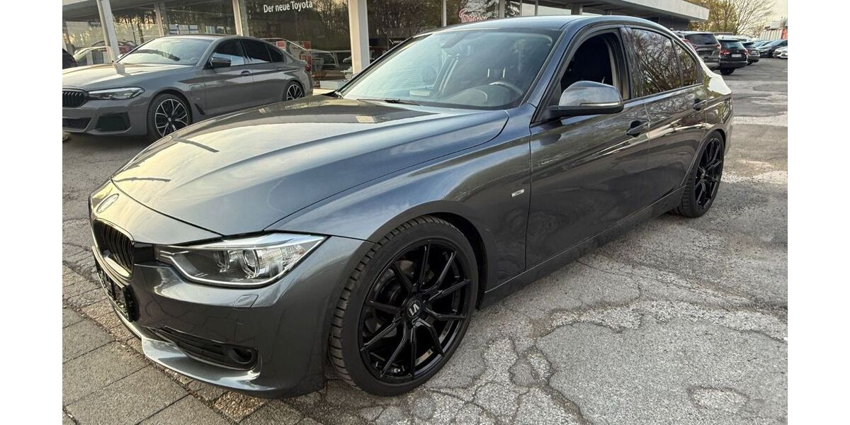 BMW 318 142.000 km 10.990 &euro; Halver 58553