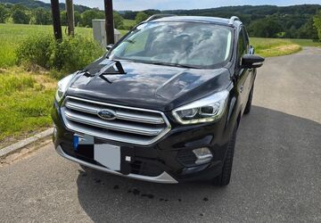 Ford Kuga 65.000 km 16.999 &euro; Gevelsberg 58285