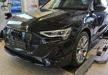Audi e-tron 56.302 km 32.475 &euro; Hagen 58091