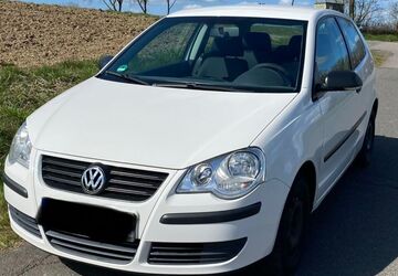 VW Polo 174.000 km 2.500 &euro; Reichshof 51580