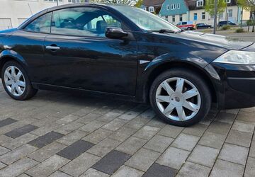 Renault Megane 153.000 km 2.900 &euro; Schwelm 58332