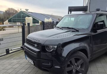 Land Rover Defender 4.300 km 79.100 &euro; Radevormwald 42477