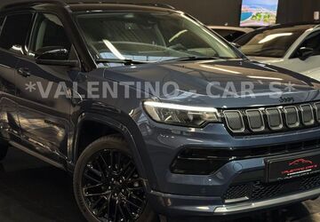 Jeep Compass 19.405 km 27.499 &euro; Radevormwald 42477