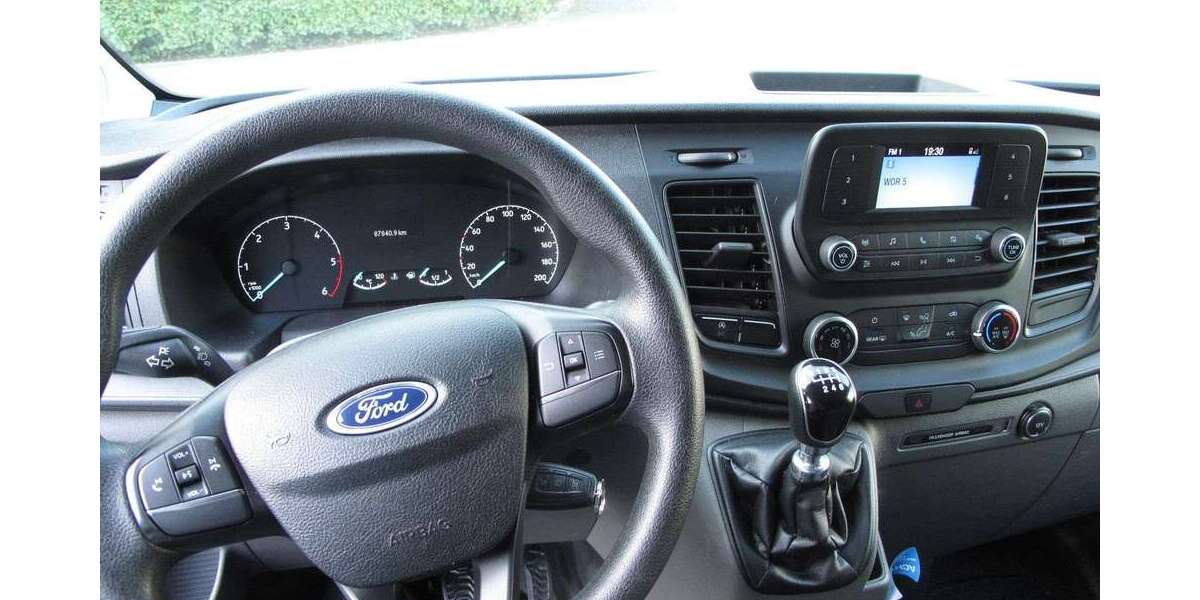 Ford Transit /Tourneo Custom Kombi 320 L1 9Sitzer AHK 88.000 km 21.987 &euro; Bergneustadt 51702