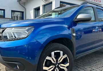 Dacia Duster 24.000 km 18.949 &euro; Gummersbach (Zwischen Toom Markt und ATU) 51645