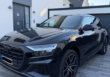 Audi Q8 102.000 km 49.990 &euro; Hemer 58675