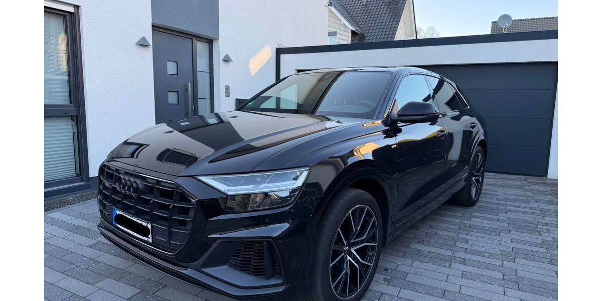 Audi Q8 102.000 km 49.990 &euro; Hemer 58675