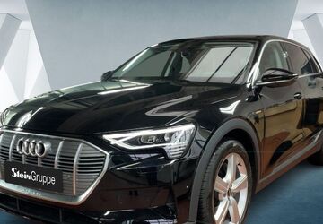 Audi e-tron 35.550 km 29.670 &euro; Gummersbach 51645