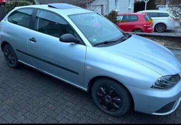 Seat Ibiza 78.000 km 2.600 &euro; Schalksmühle 58579
