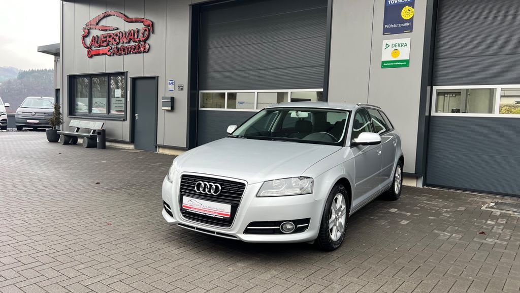 Audi A3 122.000 km 8.990 &euro; Finnentrop 57413
