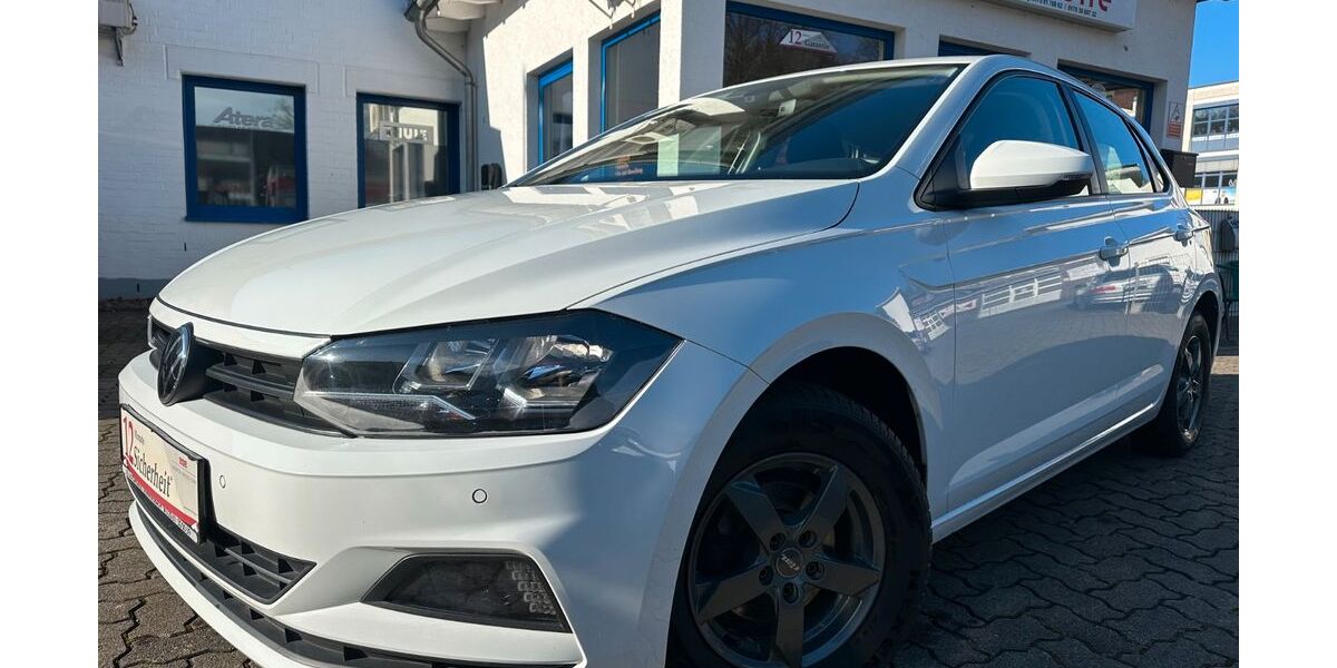 VW Polo 123.000 km 11.949 &euro; Gummersbach (Zwischen Toom Markt und ATU) 51645