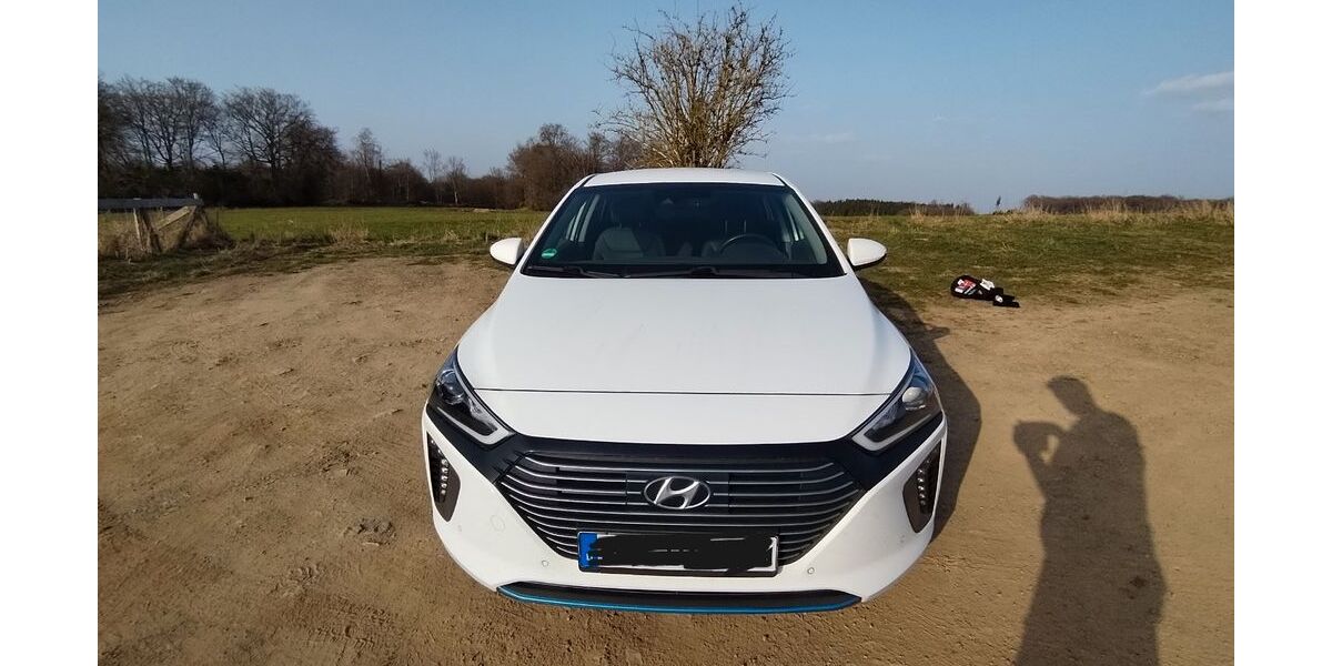 Hyundai IONIQ 76.250 km 11.000 &euro; Halver 58553