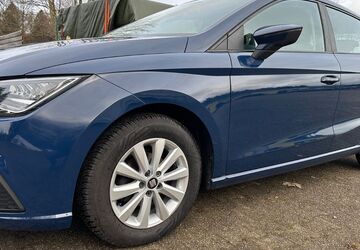 Seat Ibiza 133.000 km 7.990 &euro; Hückeswagen 42499