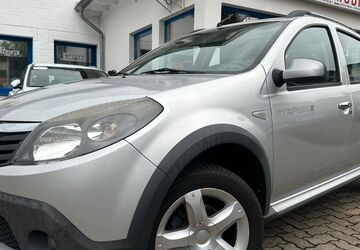 Dacia Sandero 137.000 km 3.949 &euro; Gummersbach (Zwischen Toom Markt und ATU) 51645