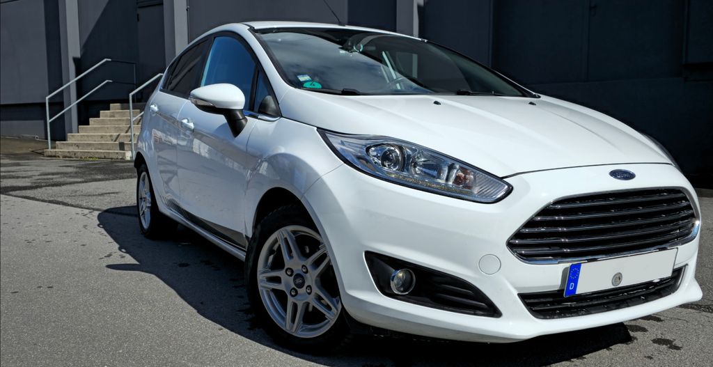 Ford Fiesta 165.000 km 5.400 &euro; Sundern 59846