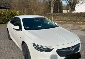Opel Insignia 94.000 km 13.900 &euro; Schwerte 58239