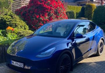 Tesla Model Y 14.500 km 44.000 &euro; Halver 58553