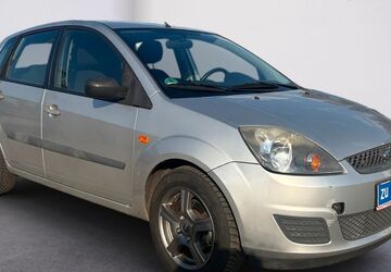 Ford Fiesta 146.128 km 2.200 &euro; Olpe 57462