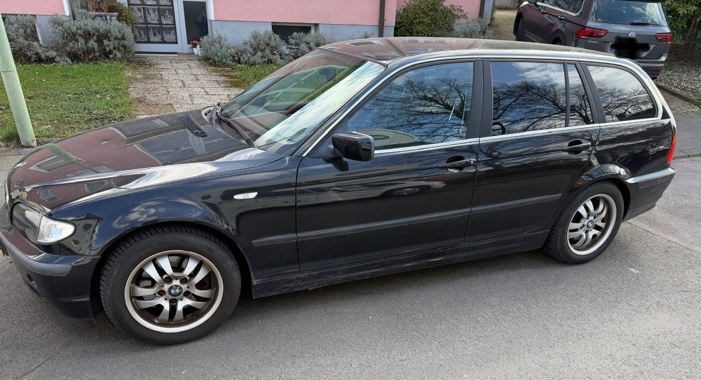 BMW 320 276.000 km 2.999 &euro; Hagen 58099