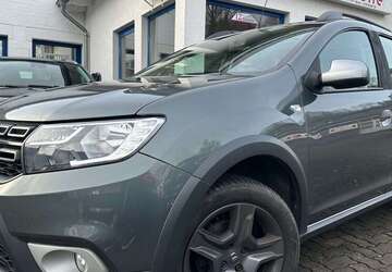 Dacia Logan 118.000 km 7.749 &euro; Gummersbach 51645