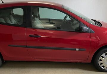 Renault Clio 162.000 km 2.250 &euro; Aachen 52062