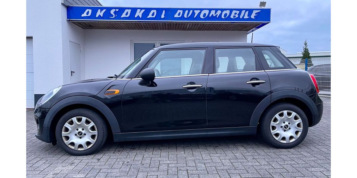 Mini ONE 179.000 km 5.300 &euro; Wipperfürth 51688