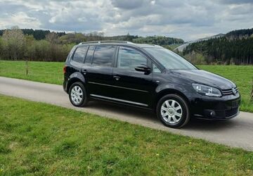 VW Touran 197.100 km 7.400 &euro; Olpe 57462