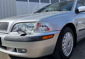 Volvo V40 117.474 km 3.980 &euro; Hagen 58135