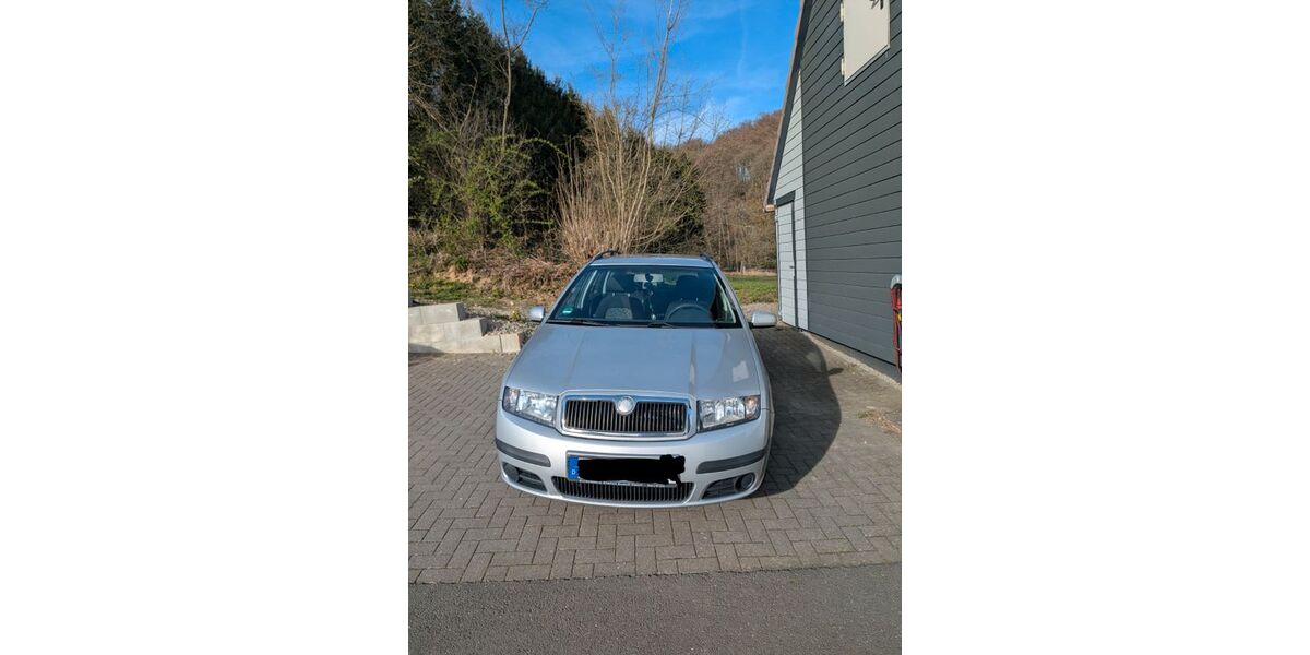 Skoda Fabia 185.000 km 1.500 &euro; Marienheide 51709