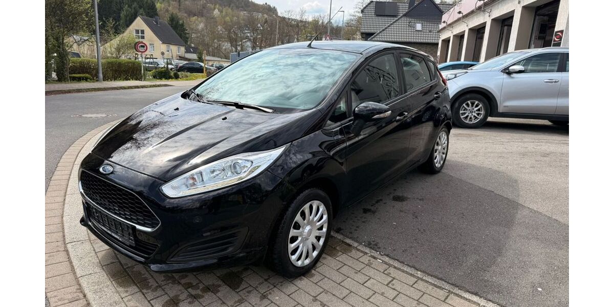Ford Fiesta 138.000 km 5.499 &euro; Lüdenscheid 58515