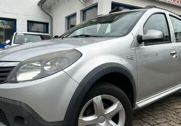 Dacia Sandero 137.000 km 3.449 &euro; Gummersbach (Zwischen Toom Markt und ATU) 51645