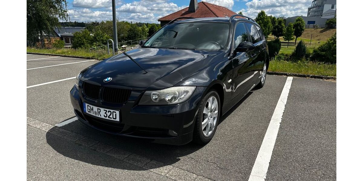 BMW 320 228.600 km 3.500 &euro; Radevormwald 42477