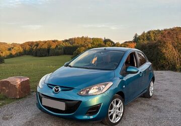 Mazda 2 122.000 km 4.700 &euro; Lüdenscheid 58511