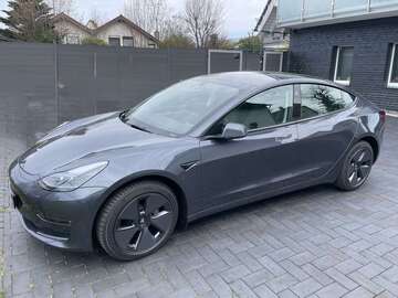 Gebrauchte Tesla Model 3