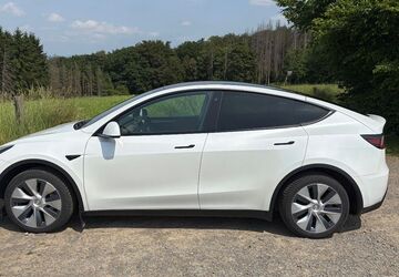 Tesla Model Y 52.000 km 36.400 &euro; Lindlar 51789