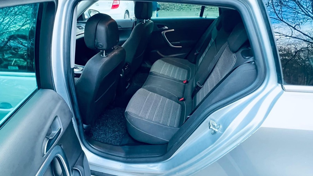 Opel Insignia Sports Tourer 201.408 km 7.800 &euro; Lüdenscheid 58507