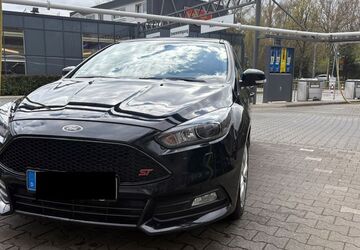 Ford Focus 119.000 km 16.200 &euro; Balve 58802