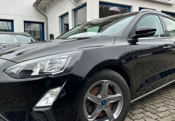 Ford Focus 139.000 km 10.949 &euro; Gummersbach (Zwischen Toom Markt und ATU) 51645