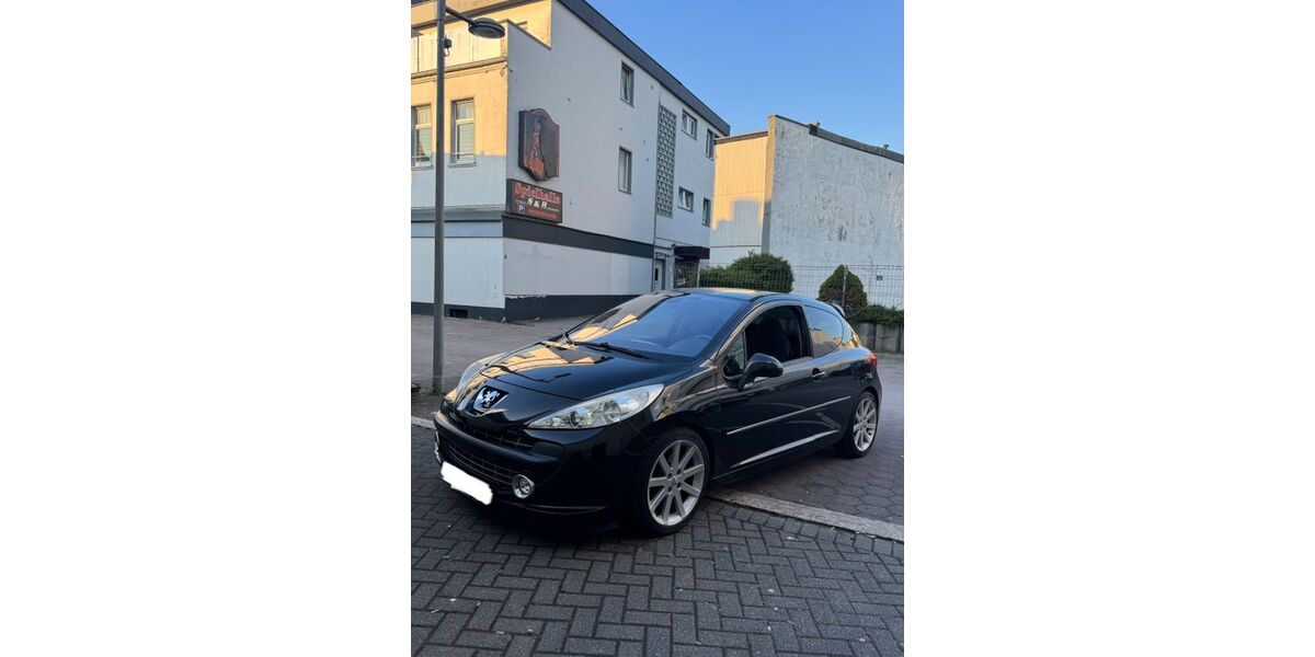 Peugeot 207 166.000 km 4.400 &euro; lüdenscheid 58507